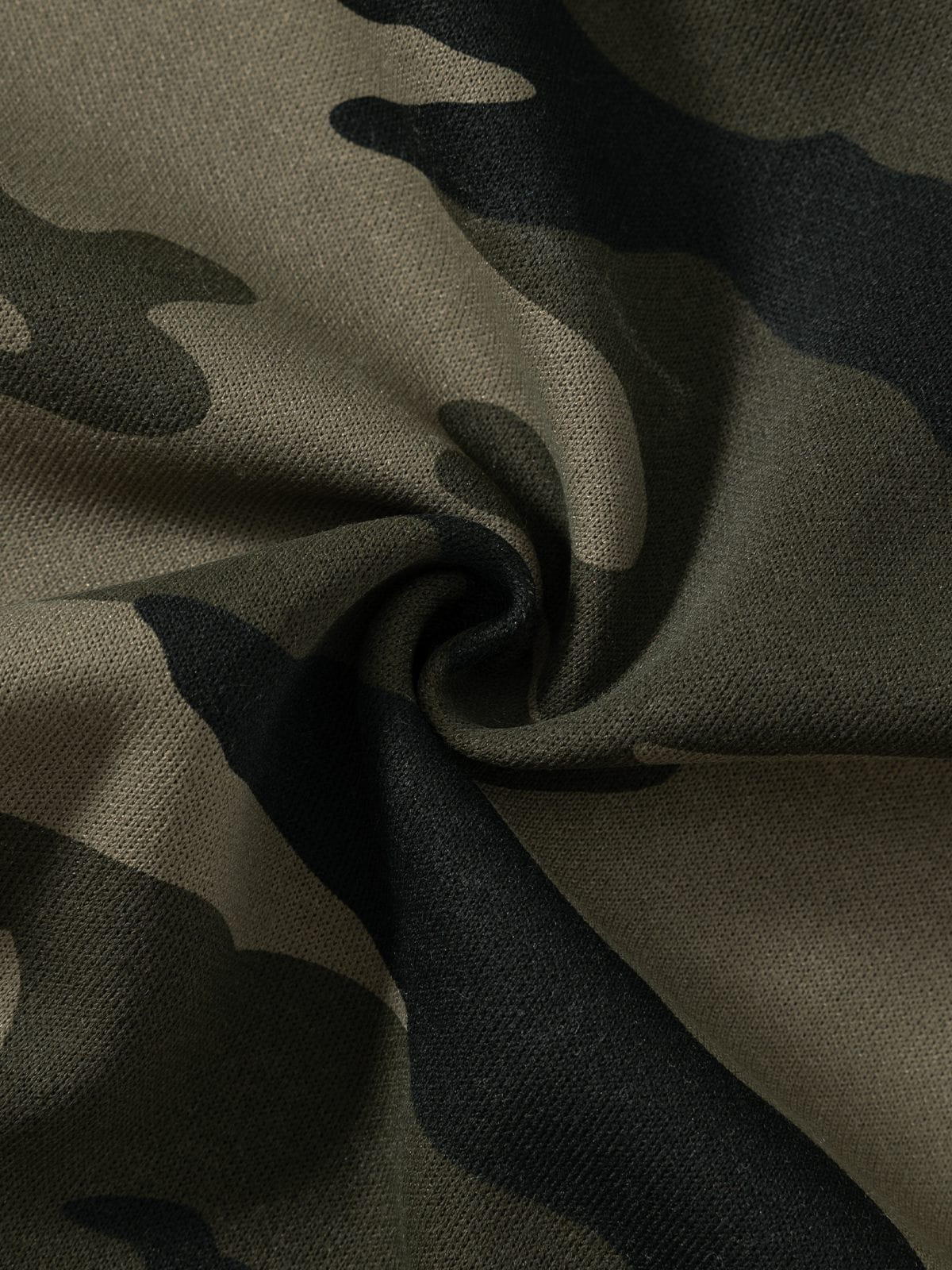 Aelfric Eden Camo Cropped Off-The-Shoulder Sweatshirt