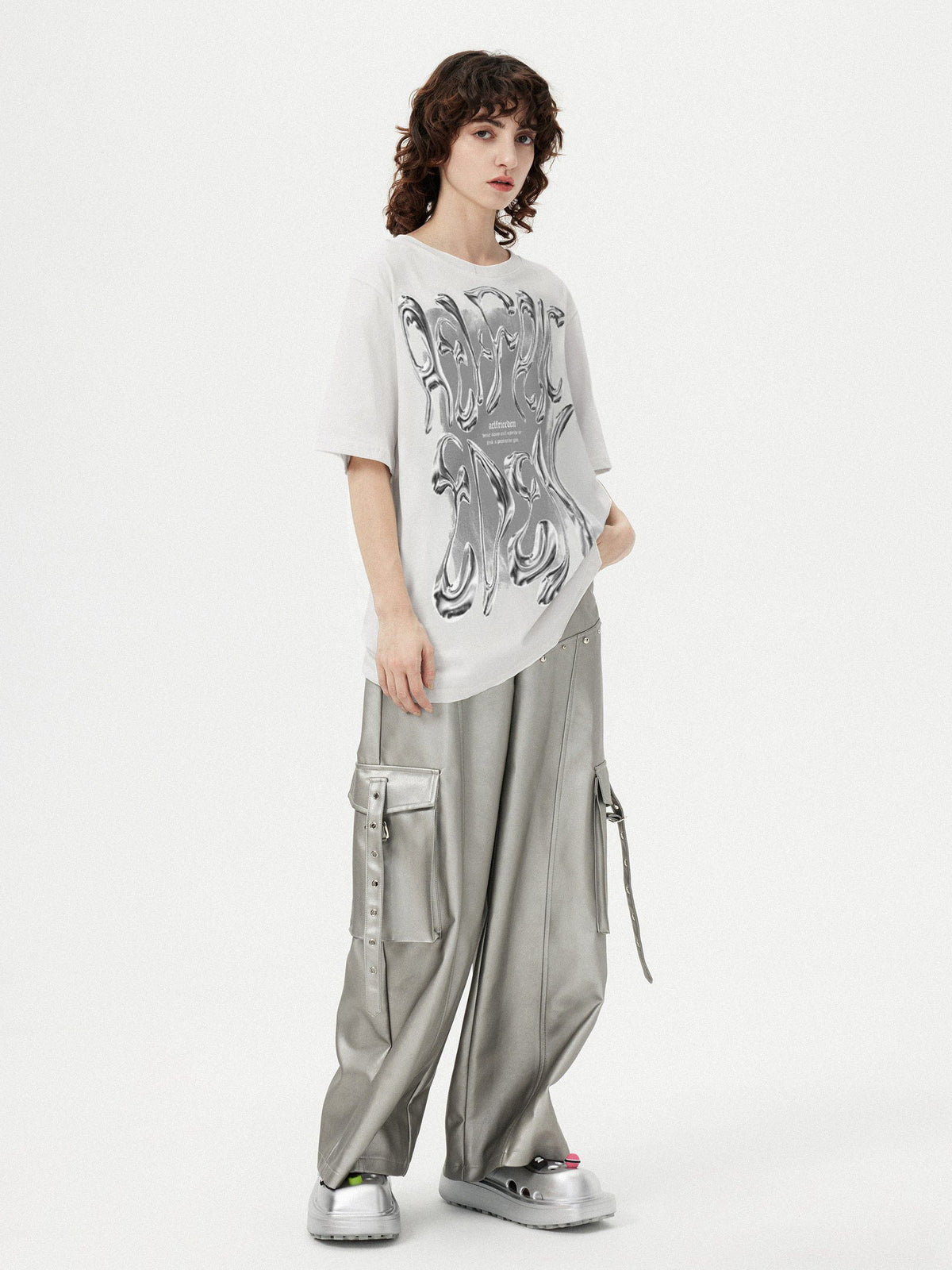 Aelfric Eden Futuristic Liquid Metal Design Tee