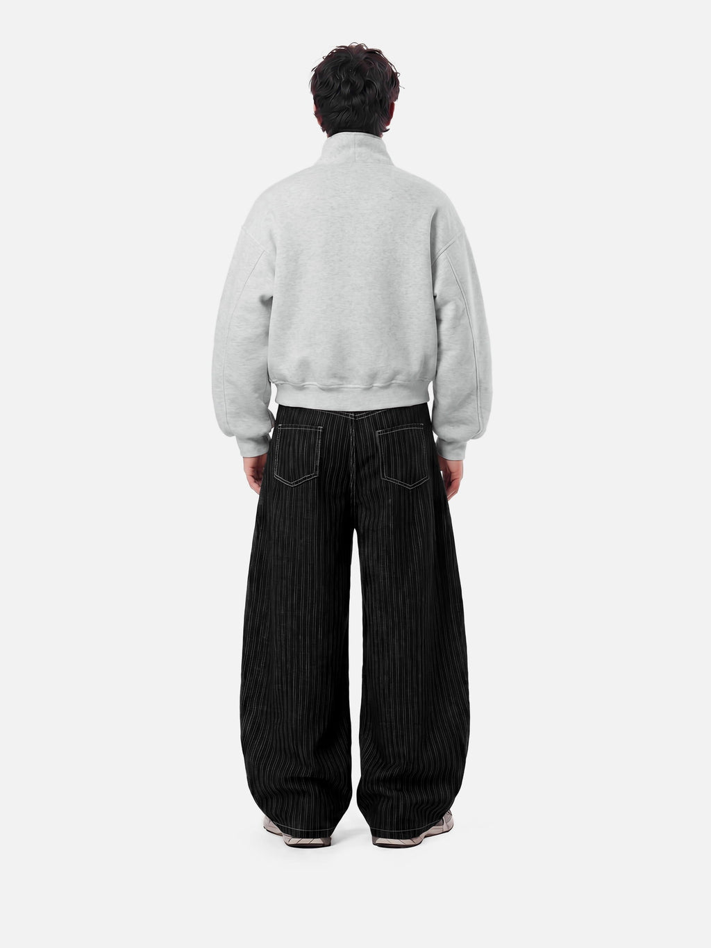 Aelfric Eden Boxy Botton Neck Sweatshirt