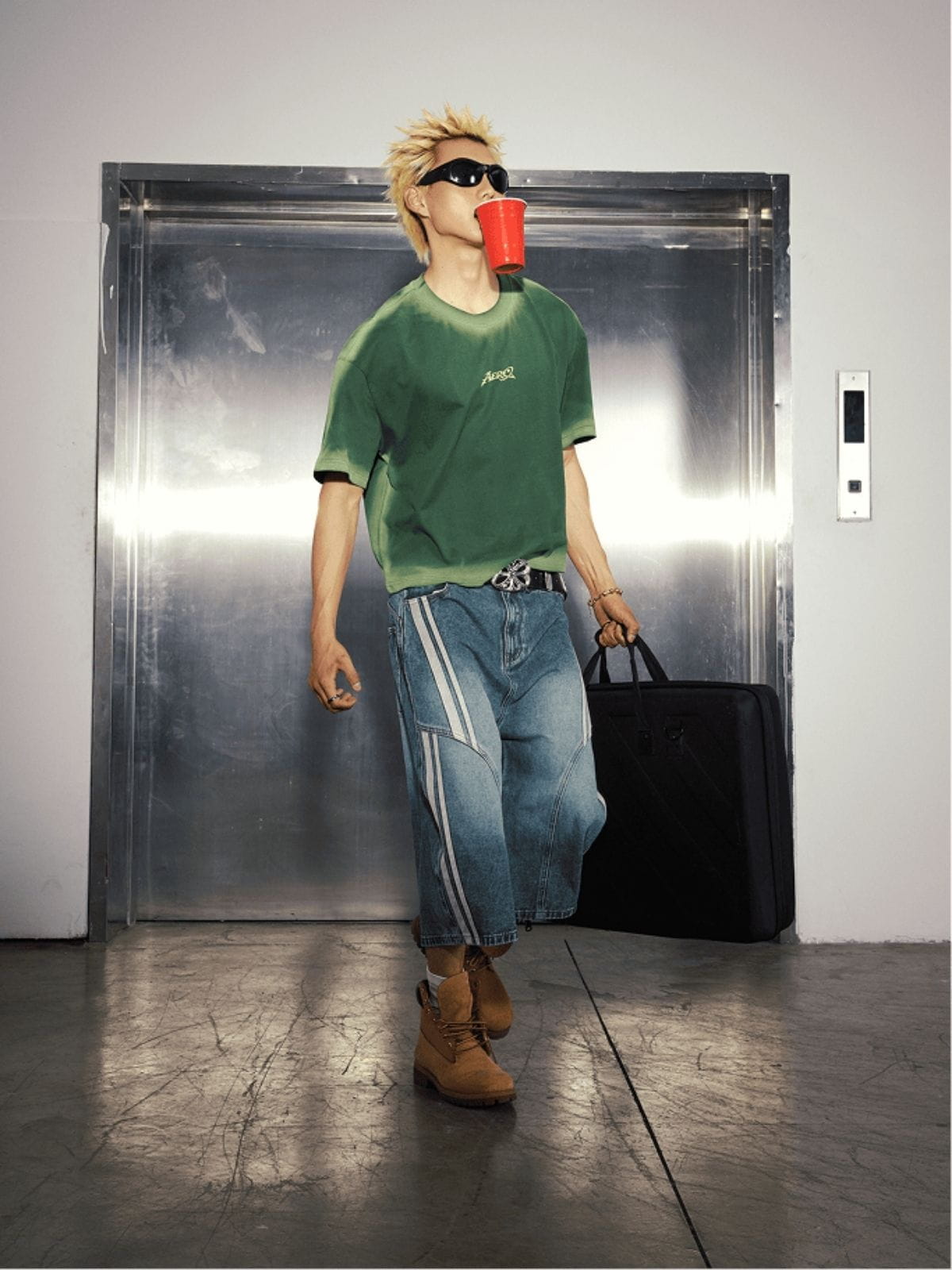 Aelfric Eden Boxy Graphic Washed Tee