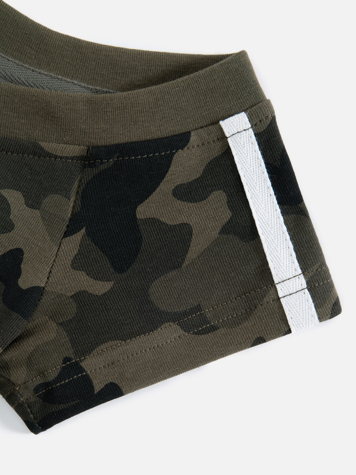 Aelfric Eden Cropped CAMO 77 Off-The-Shoulder Tee