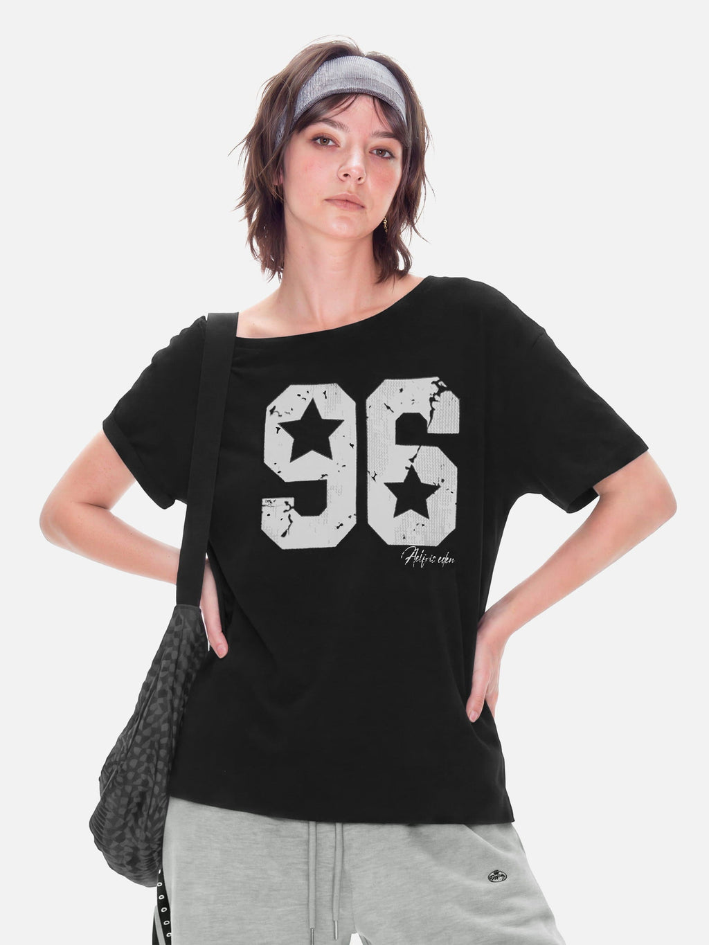 Aelfric Eden Star 96 Off-The-Shoulder Tee