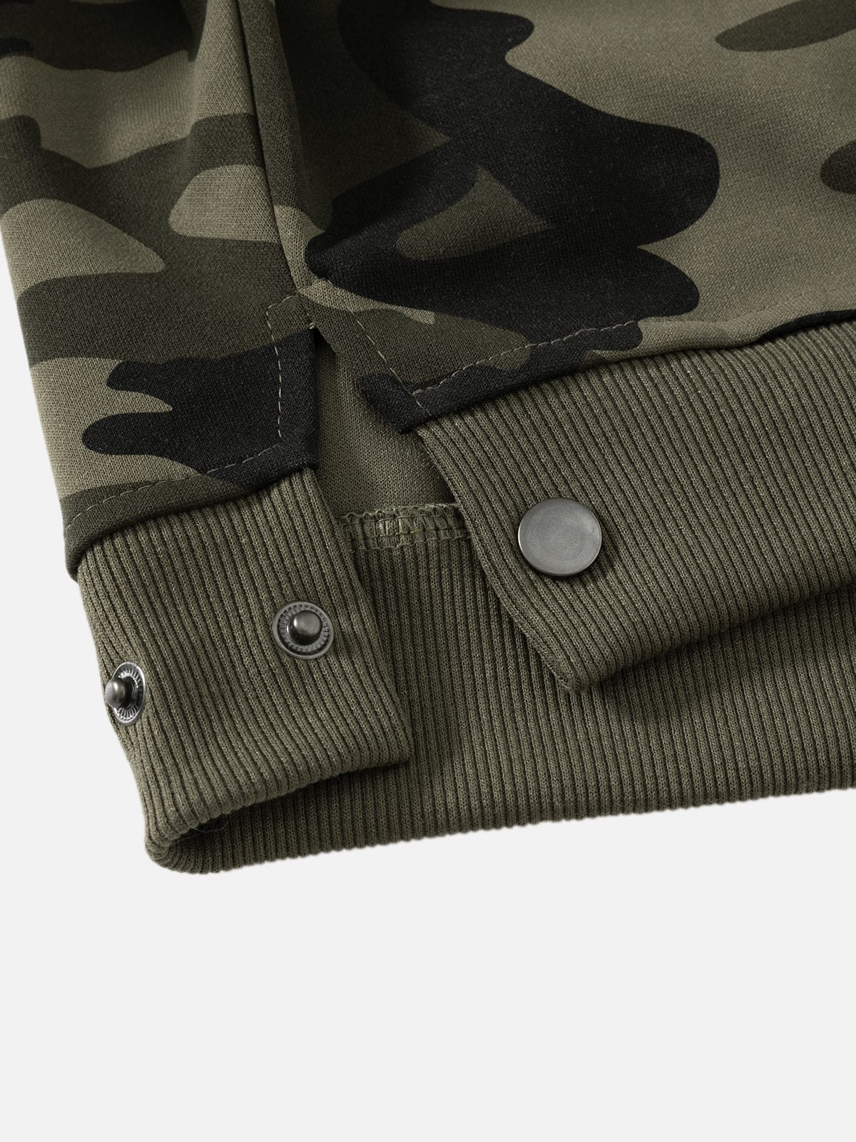 Aelfric Eden Camo Cropped Off-The-Shoulder Sweatshirt