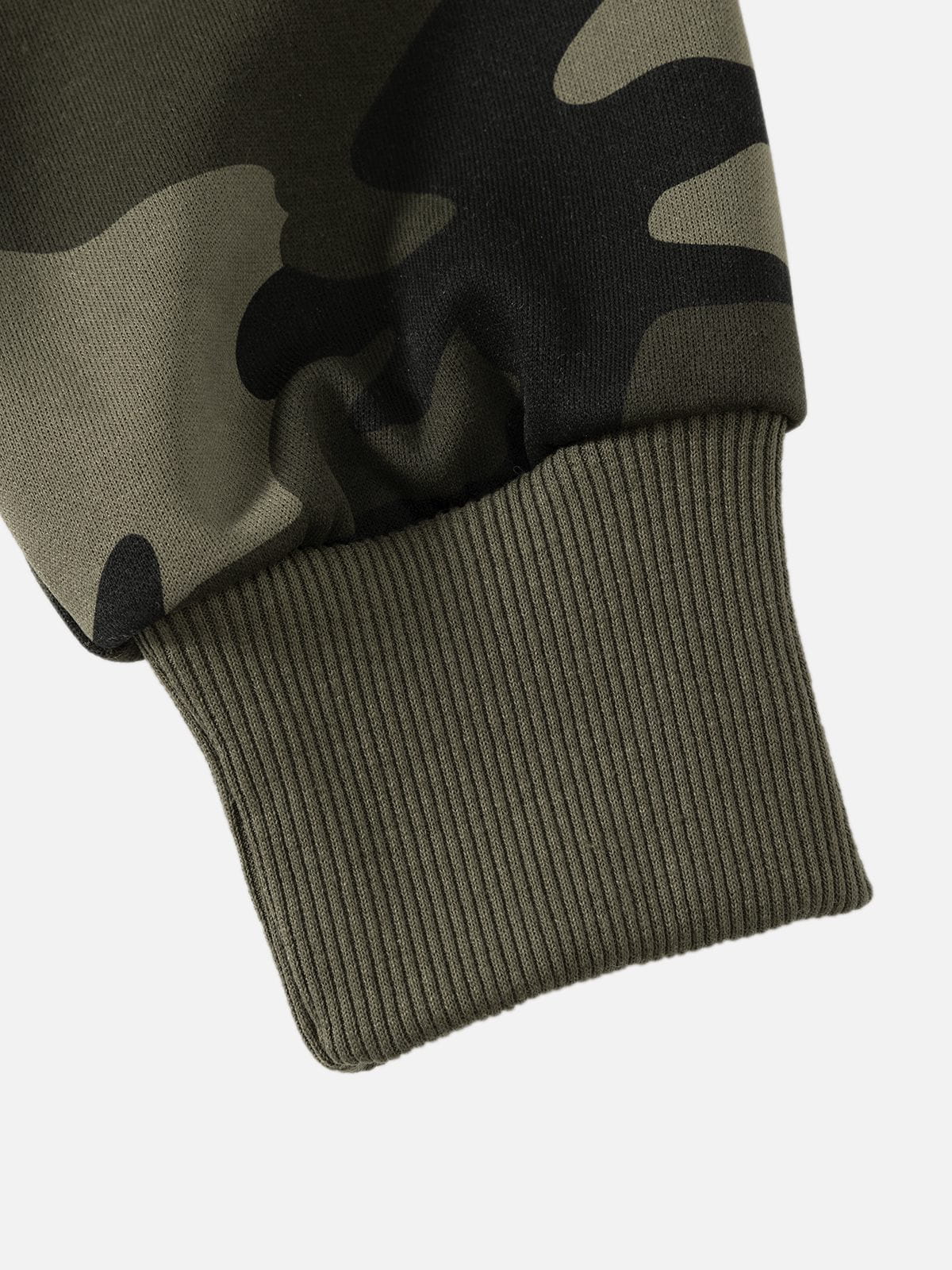 Aelfric Eden Camo Cropped Off-The-Shoulder Sweatshirt