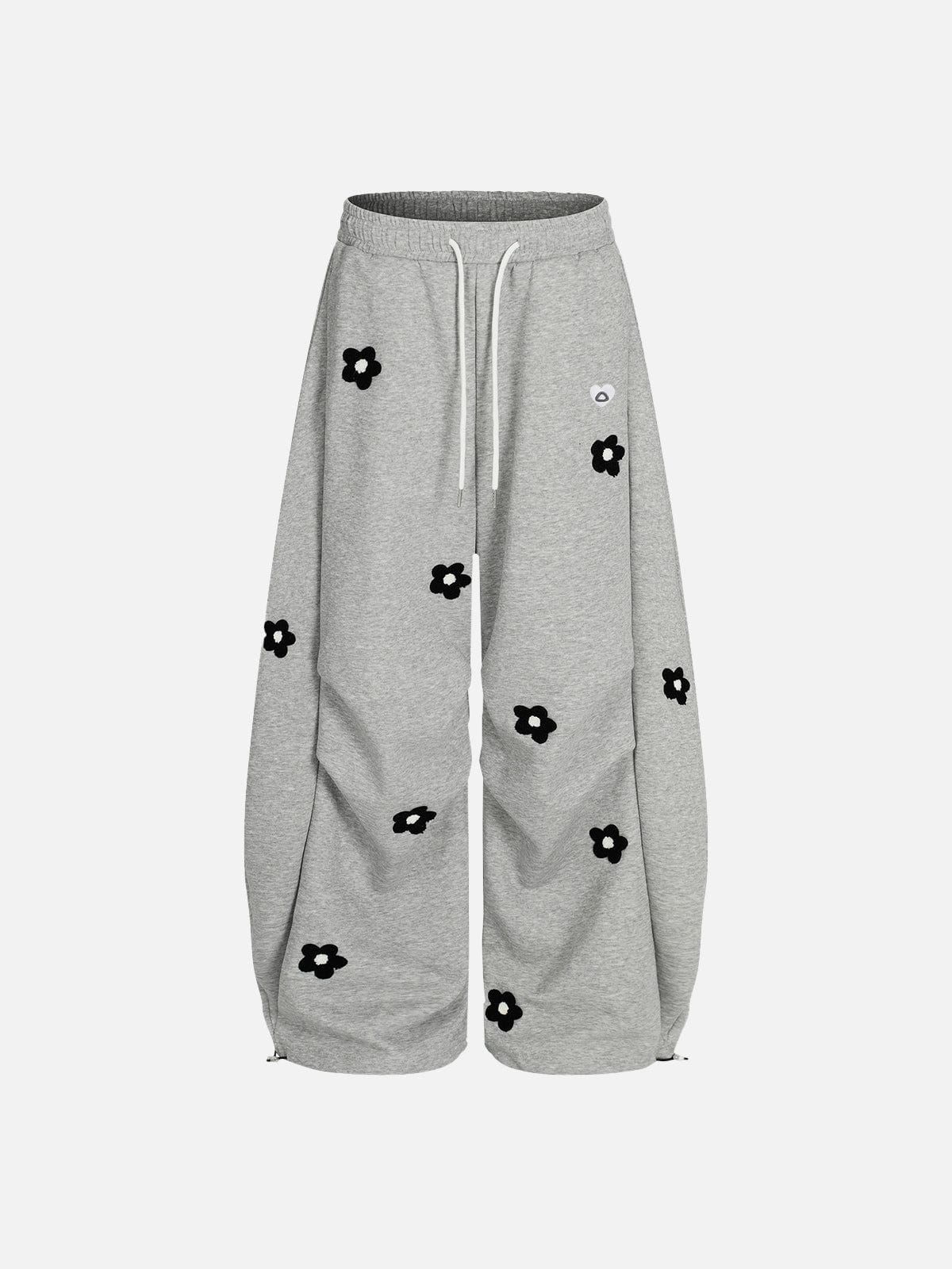 Aelfric Eden Floral Embroidery Baggy Barrel Sweatpants